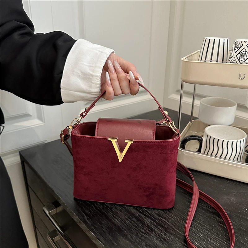 Modische Mini-Wildleder-Dament – Women Bags Aldo Bewertung und Preis