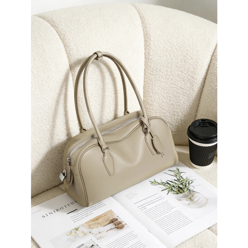 Echte Leder Bowling-Tasche im  – Women Bags India Bewertung und Preis