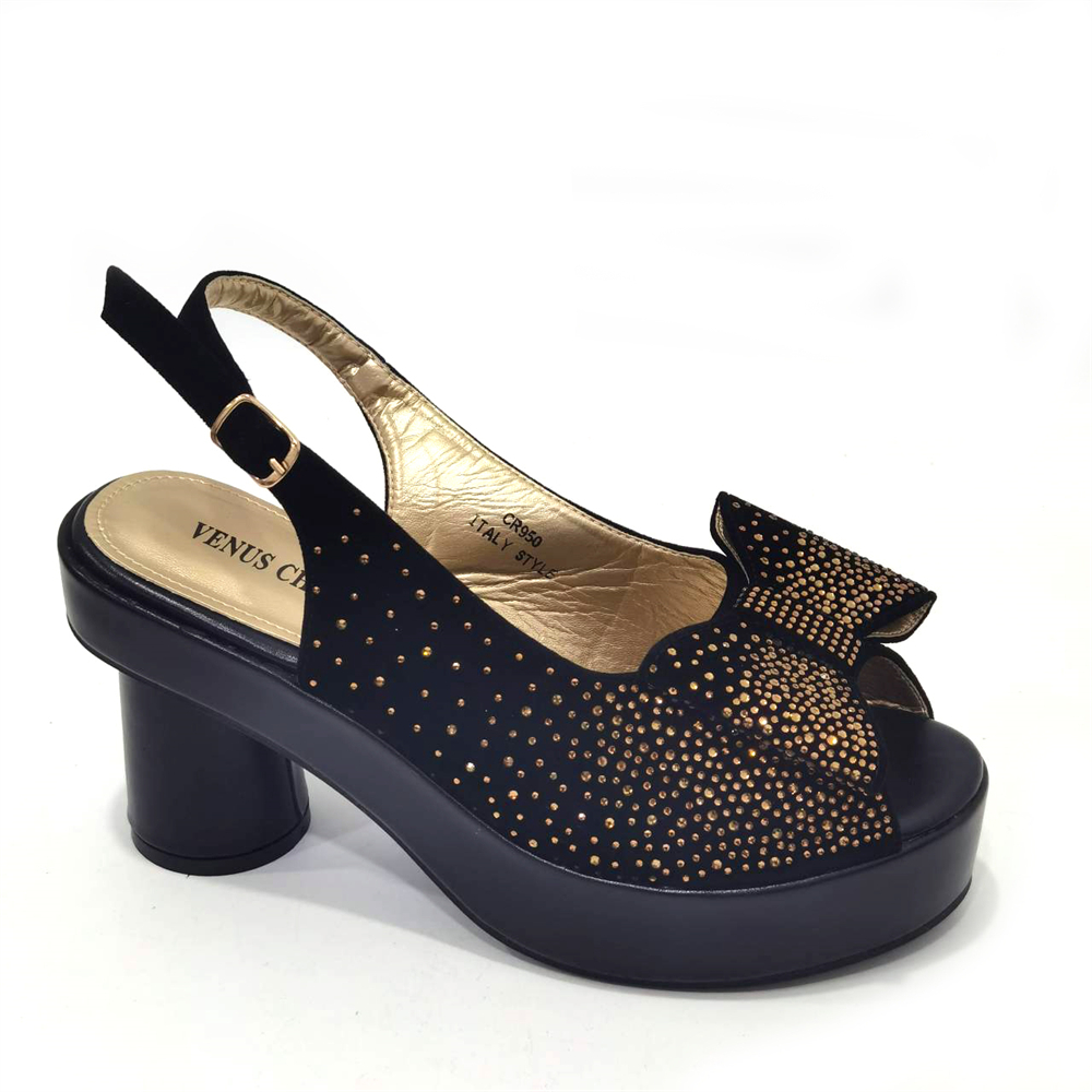 Goldene Sandalen 2026 im süßen – Women Bags 2026 Bewertung und Preis